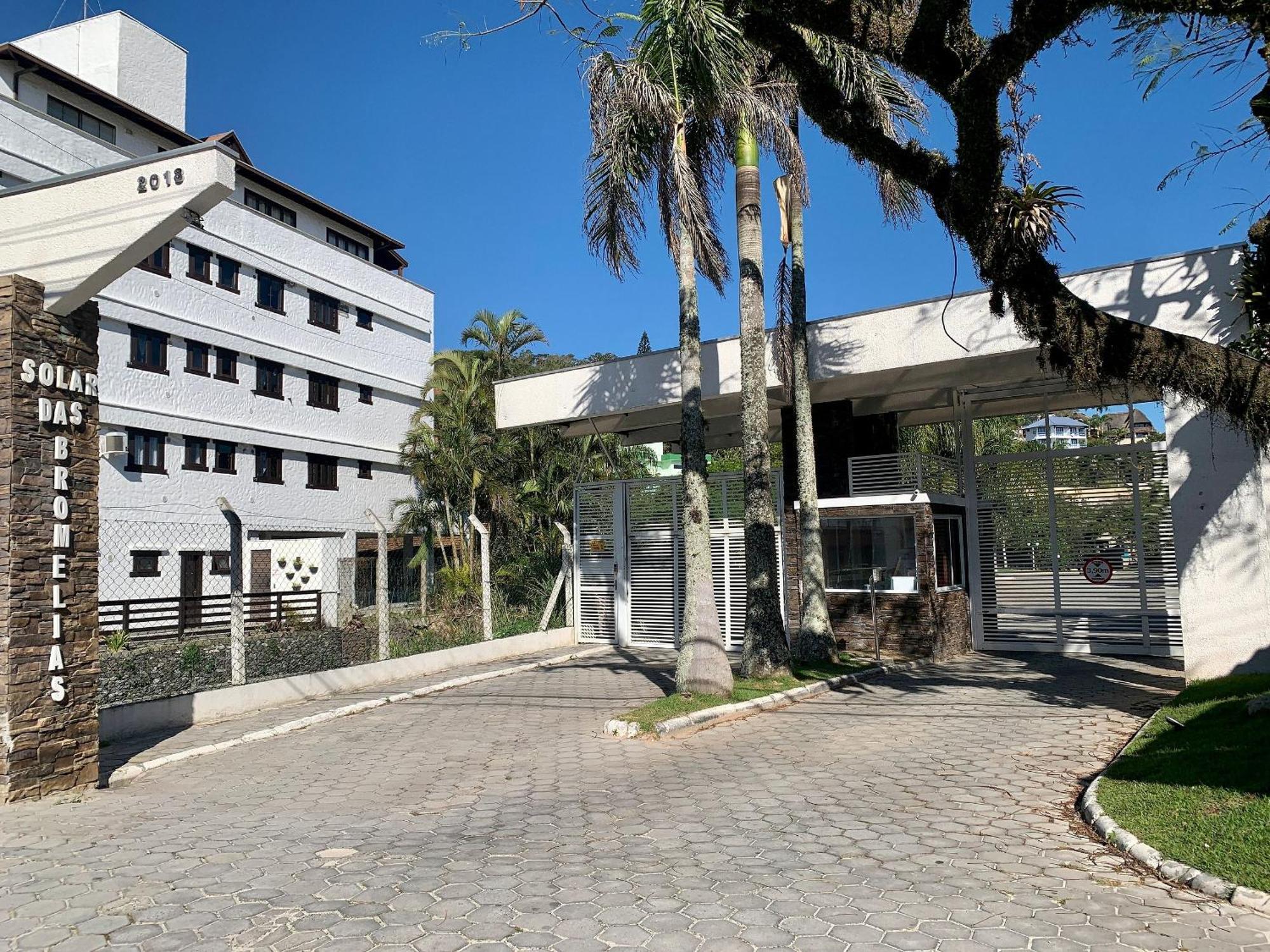 בומבינאס Res. Solar Das Bromelias מראה חיצוני תמונה